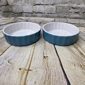 Housewares International Mini 5 Inch Round Fluted Baking Dish Blue White